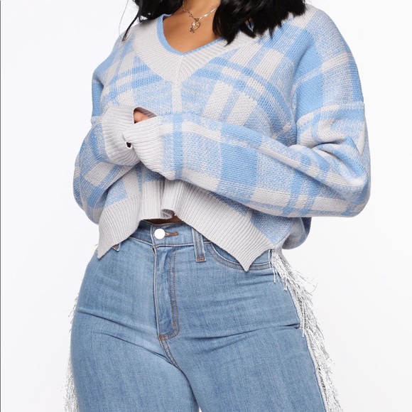 Sweaters - Blue cropped sweater 💙